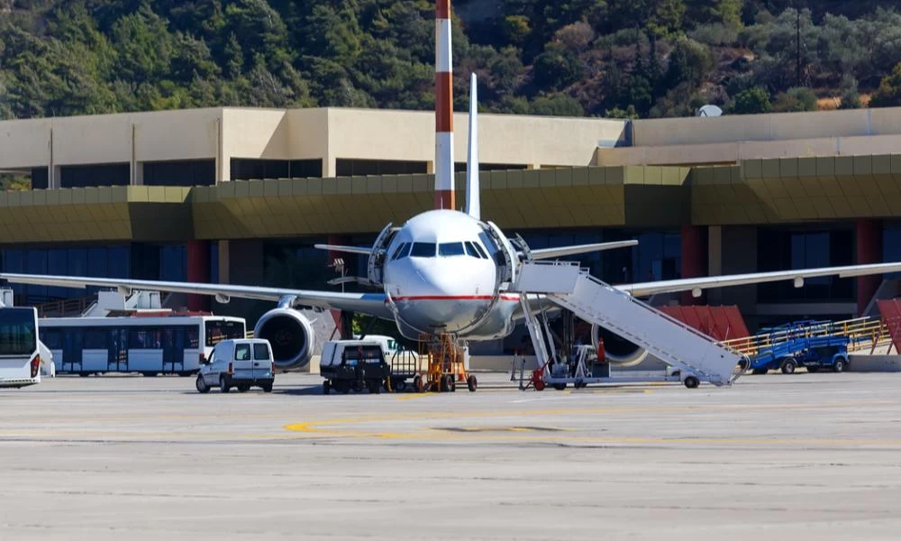 Δώδεκα πτήσεις προσγειώνονται σήμερα στο αεροδρόμιο της Ρόδου